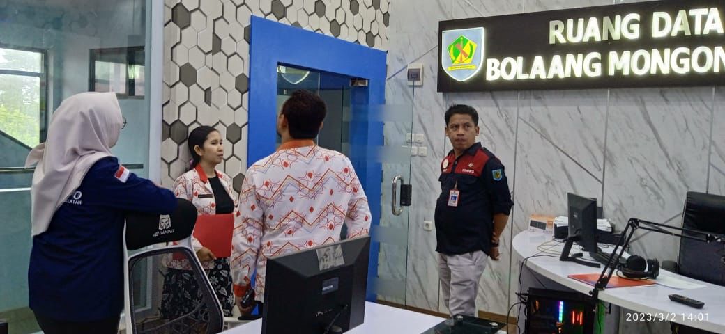 Diskominfo Bolmong Terima Kunjungan Pemkab Bolsel dan Minut